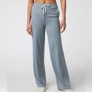 Vuori Halo Essential Wideleg- NWT and Long